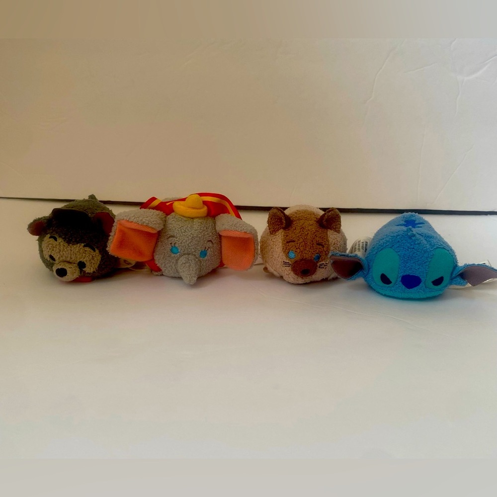 Disney Store Tsum Tsum 3.5" Mini Plush Lot of 4